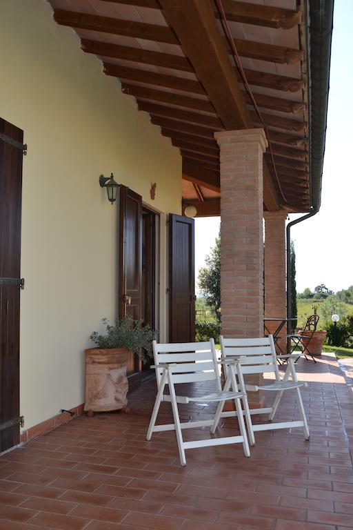 Agriturismo Beveraggio Appartamenti Марина-ді-Гроссето Номер фото
